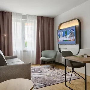 June Six Hotell
